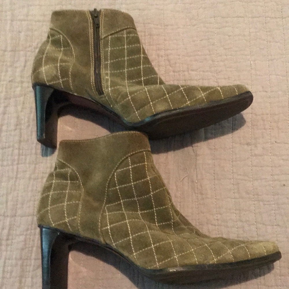 Olive suede boots